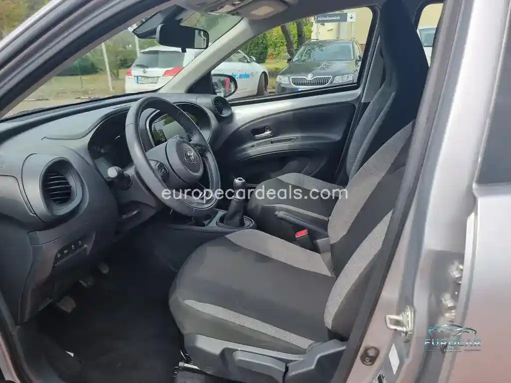 Toyota Aygo (X)