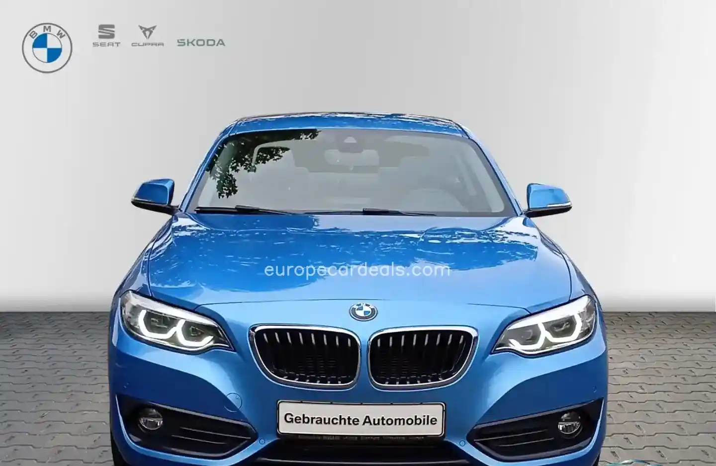 BMW 225