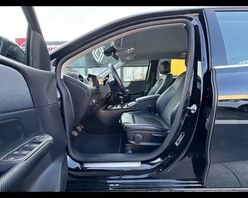 Mercedes-Benz B 160