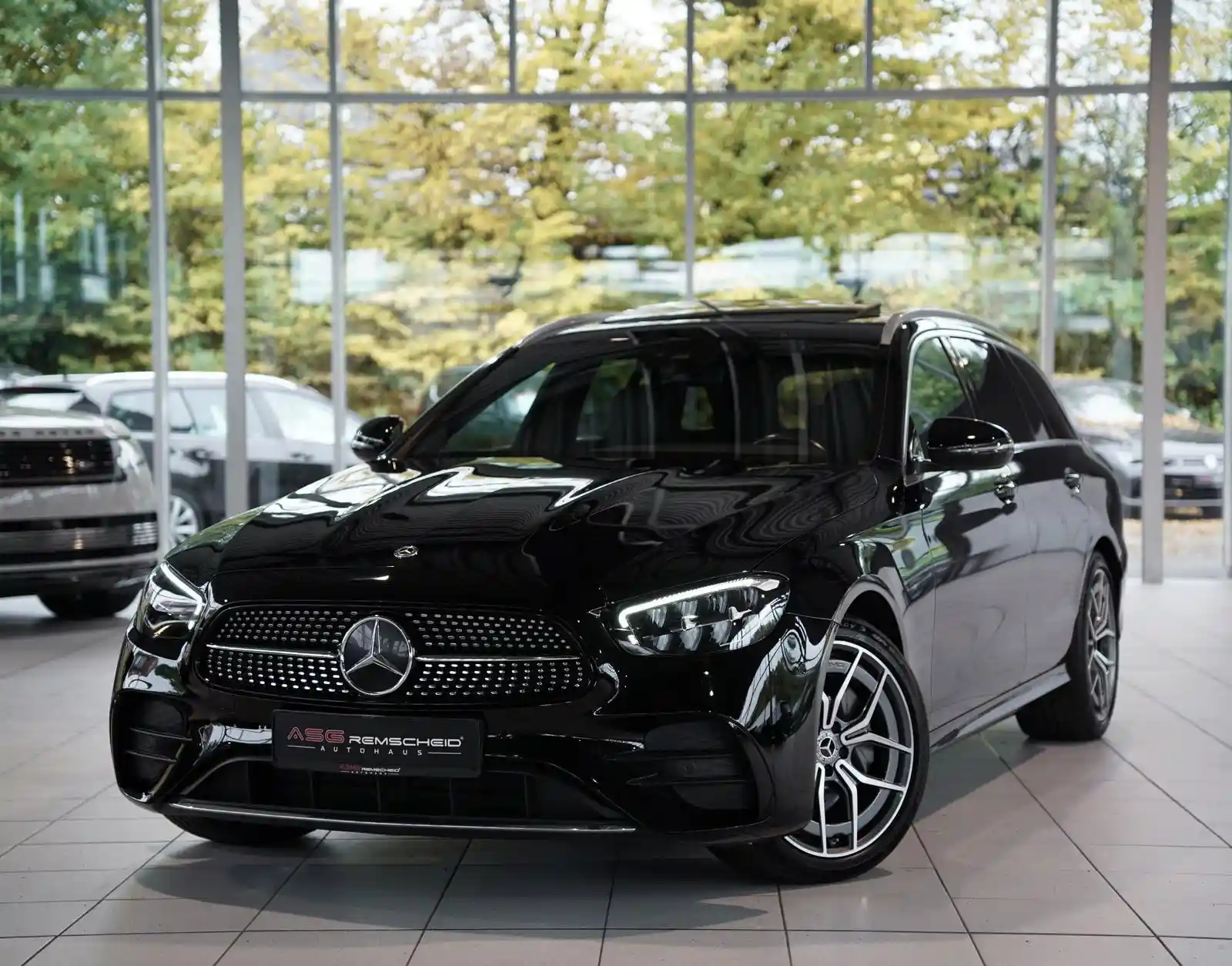 Mercedes-Benz E 200