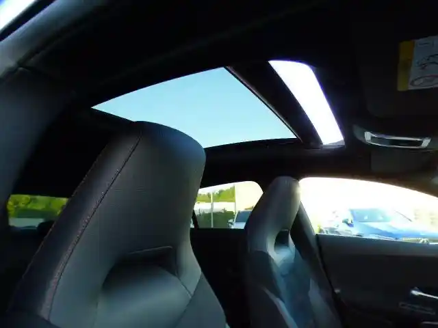 Mercedes-Benz CLA 200 Shooting Brake