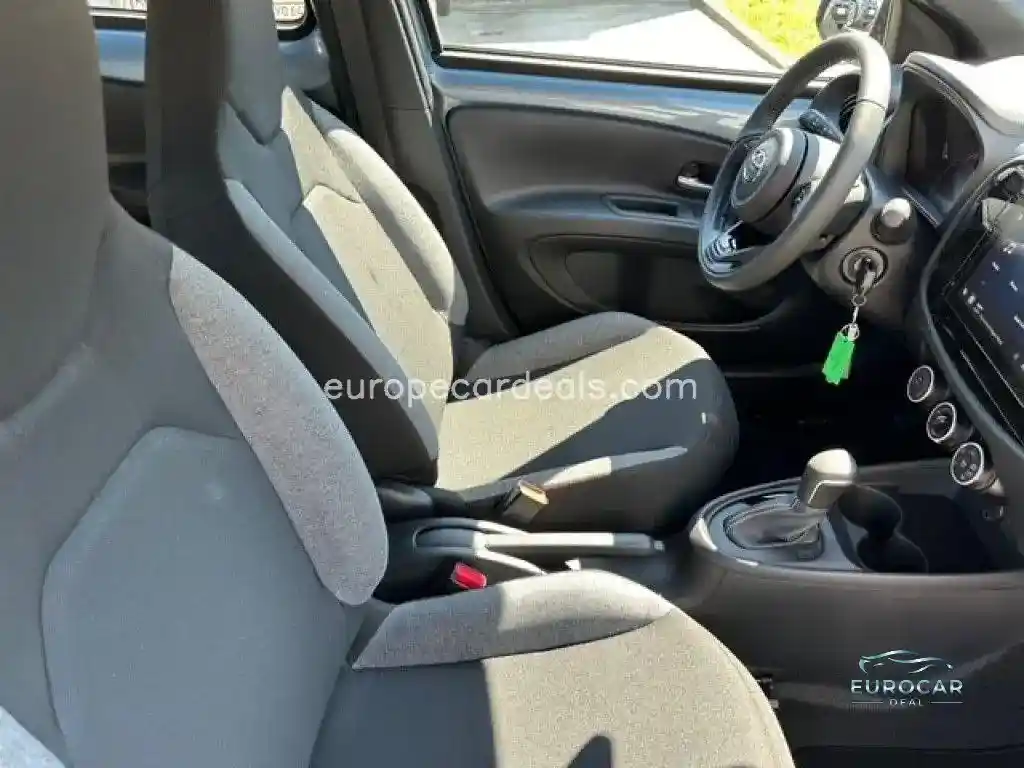 Toyota Aygo (X)