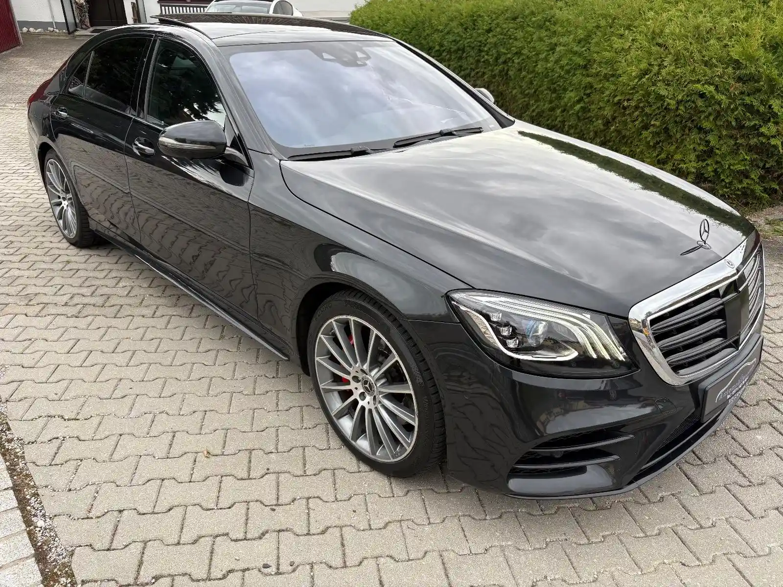 Mercedes-Benz S 400