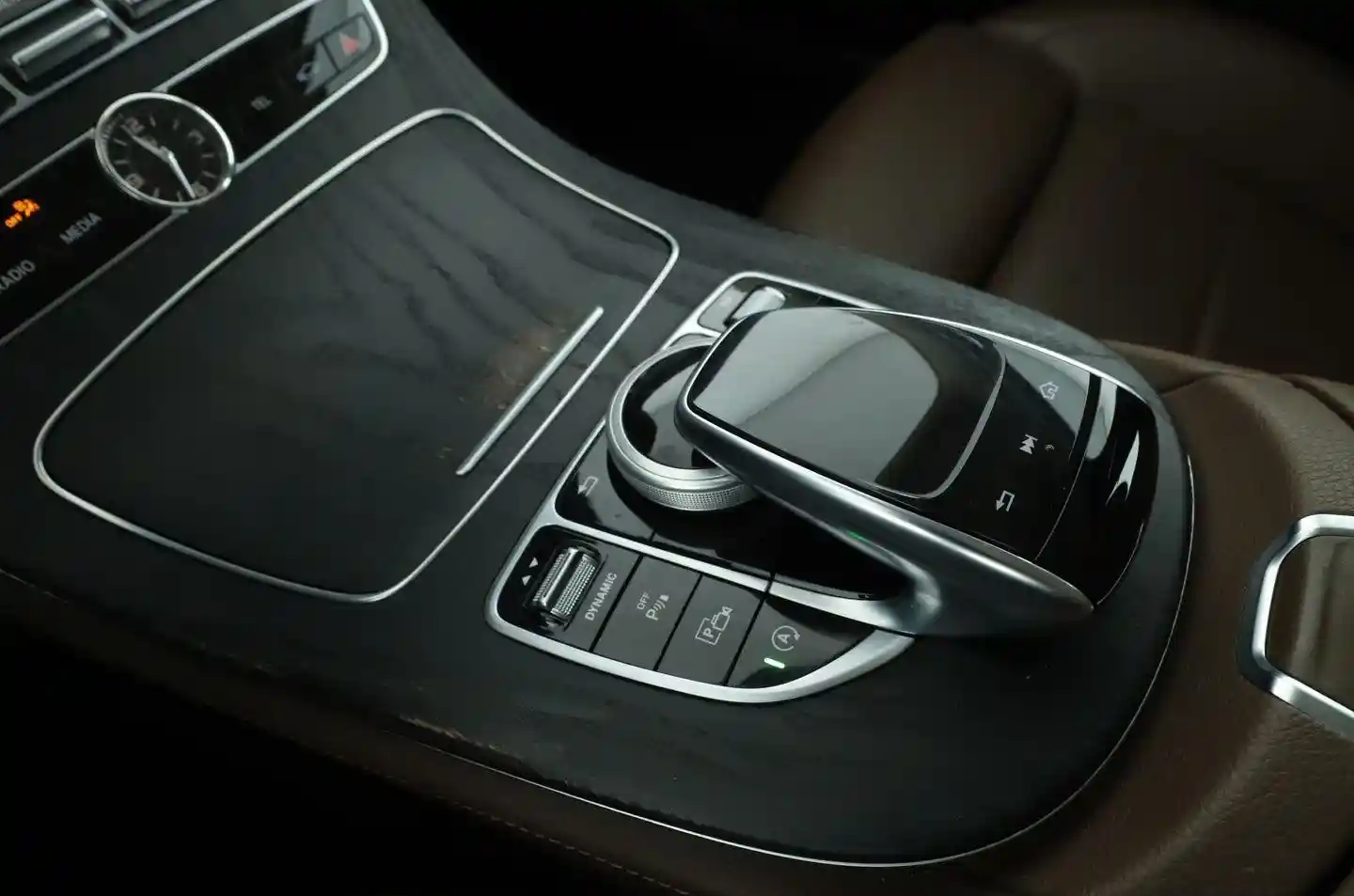 Mercedes-Benz E 400