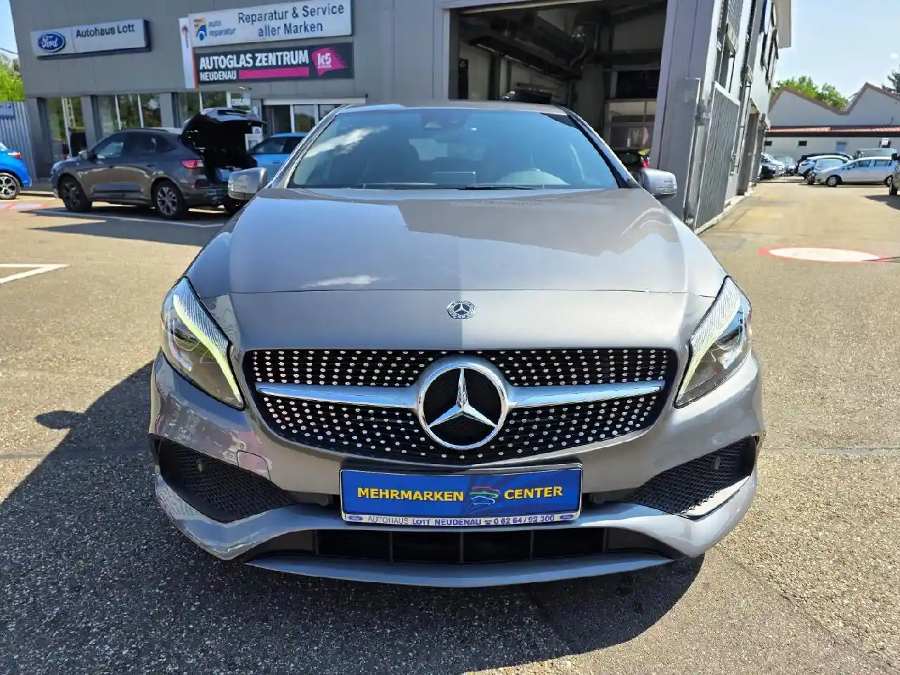 Mercedes-Benz A 200