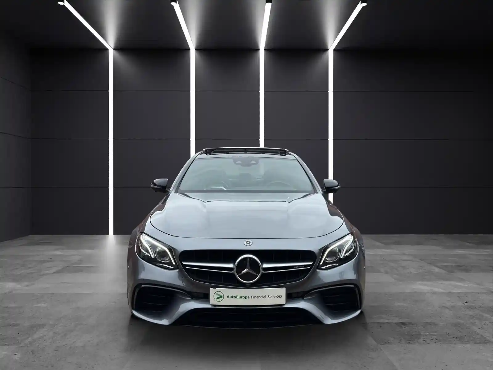 Mercedes-Benz E 63 AMG