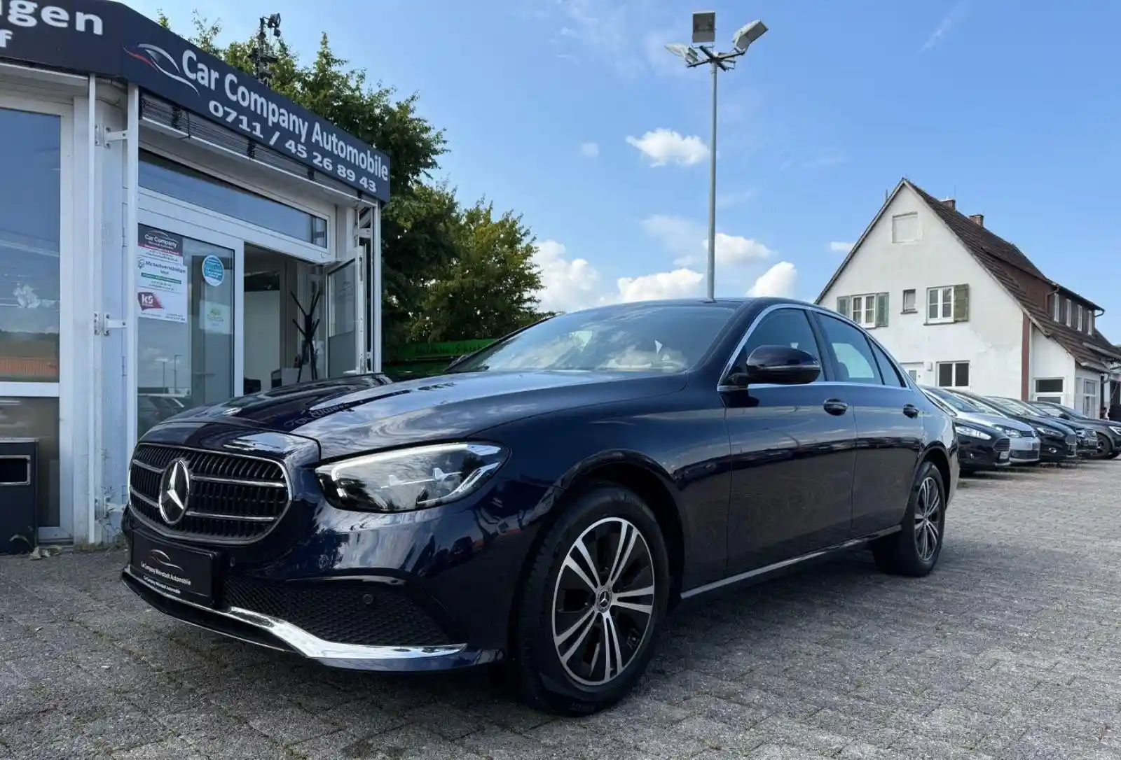 Mercedes-Benz E 220