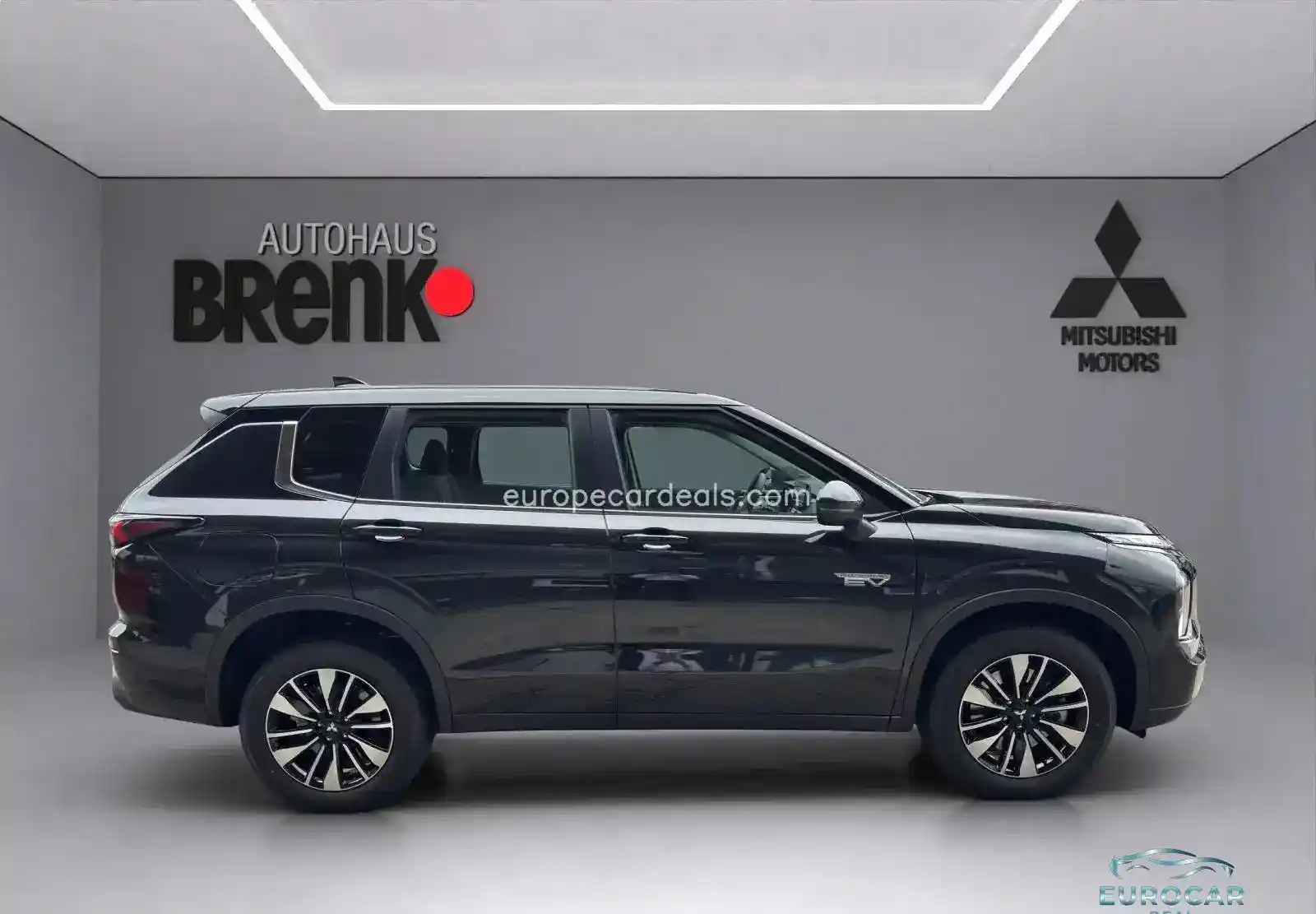 Mitsubishi Plug-in Hybrid Outlander