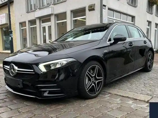 Mercedes-Benz A 35 AMG