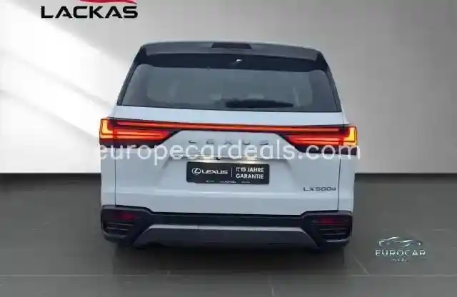 Lexus LX 500