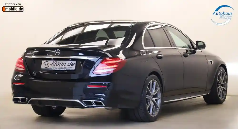 Mercedes-Benz E 63 AMG
