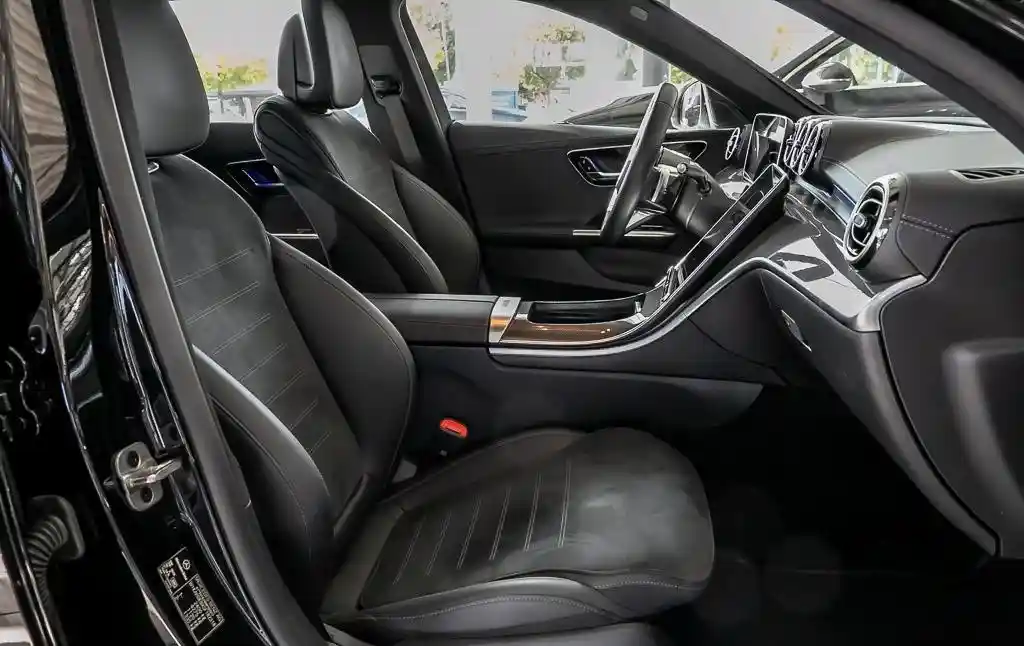 Mercedes-Benz C 220