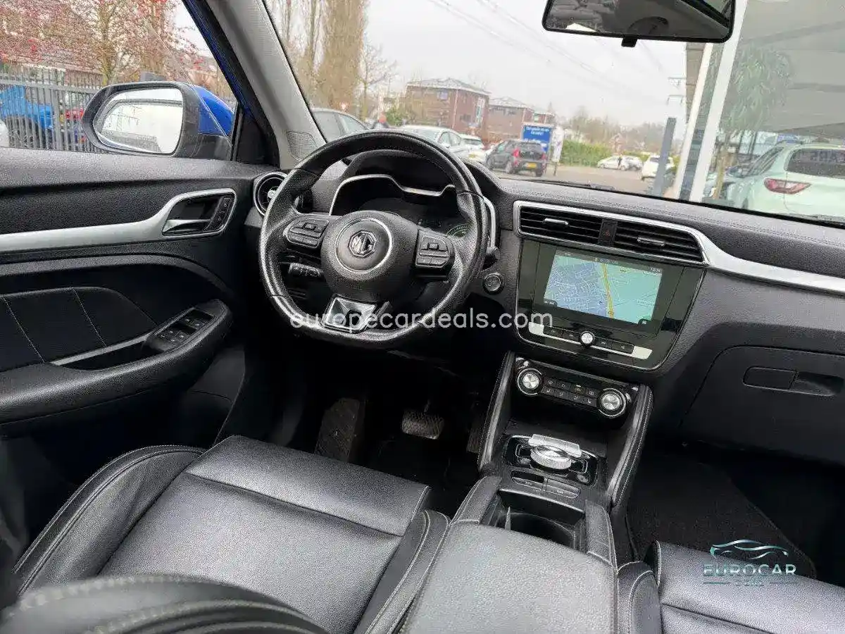 MG ZS