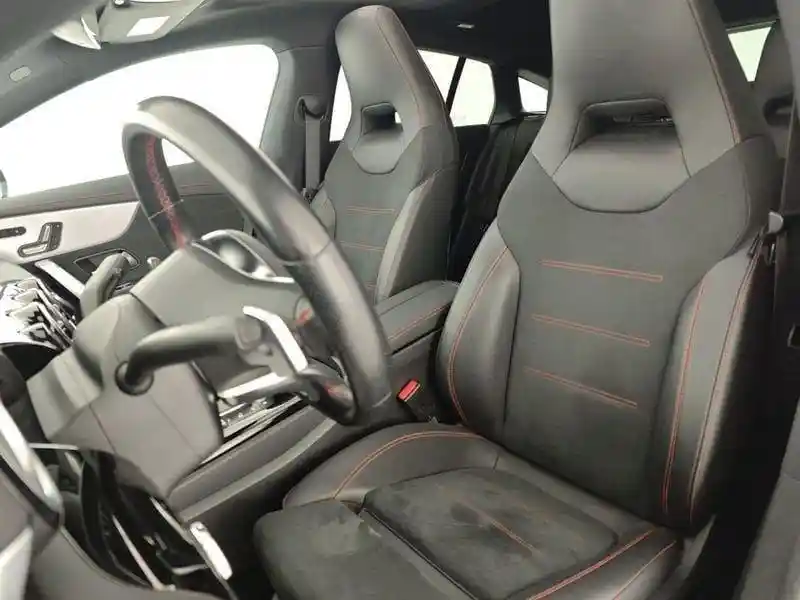 Mercedes-Benz CLA 200 Shooting Brake