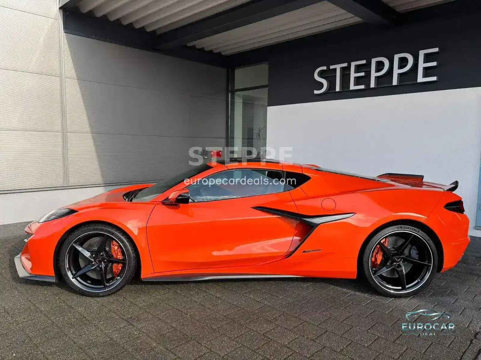 Corvette C8