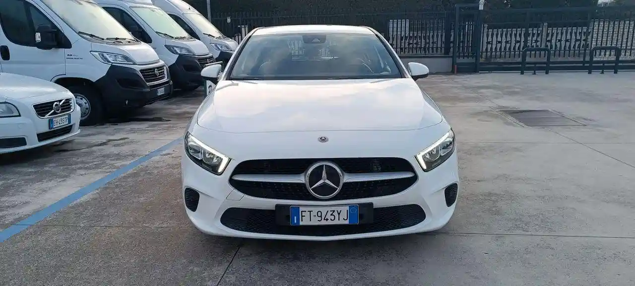 Mercedes-Benz A 180