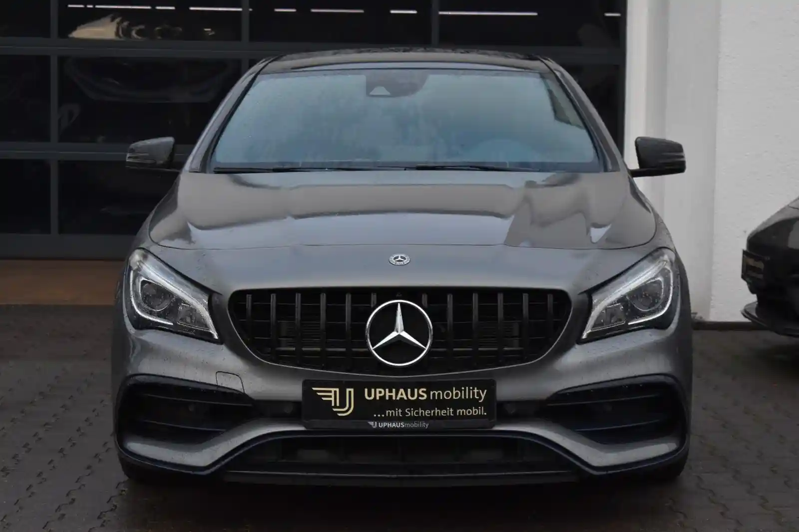 Mercedes-Benz CLA 45 AMG Shooting Brake