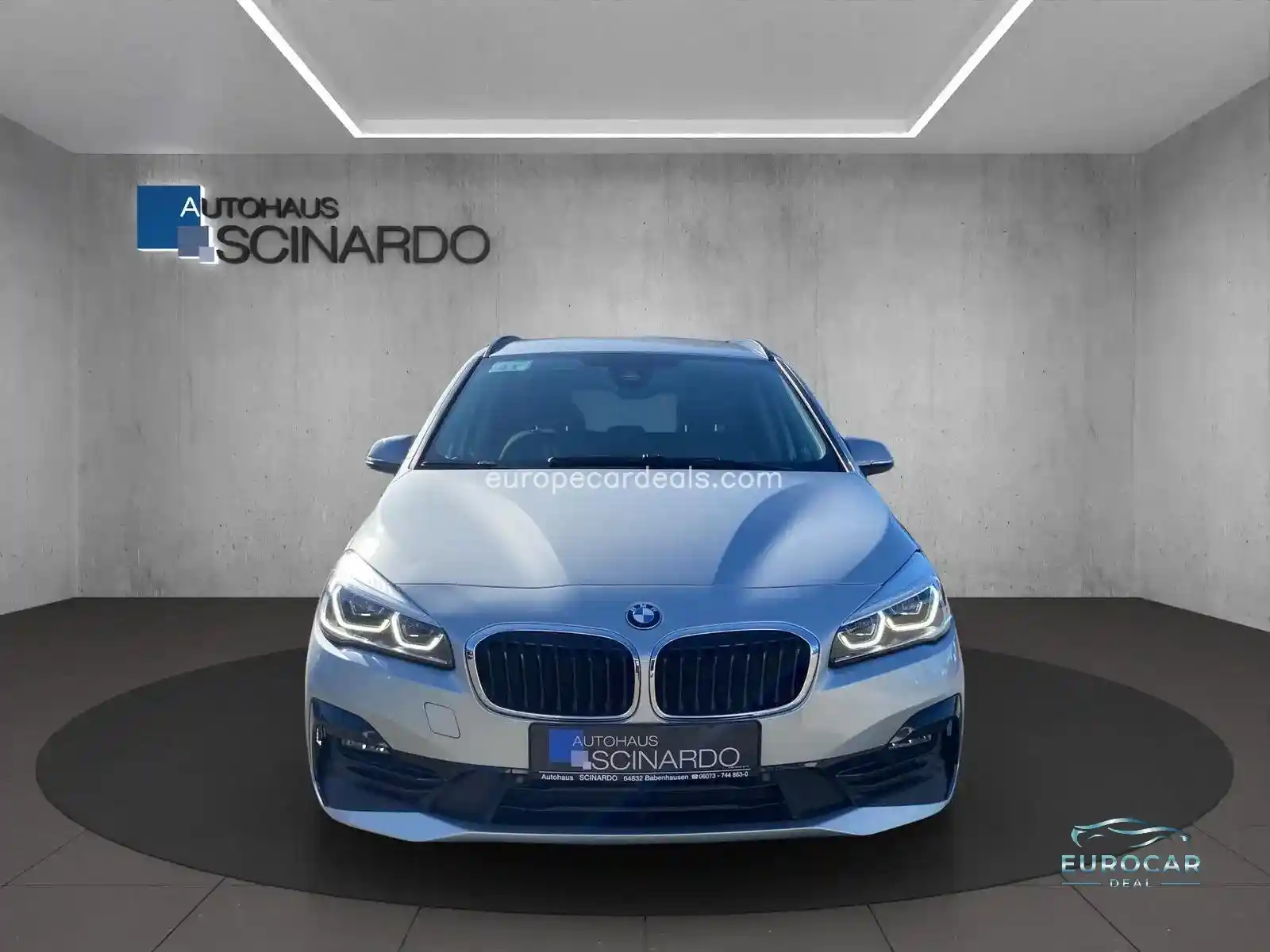BMW 218
