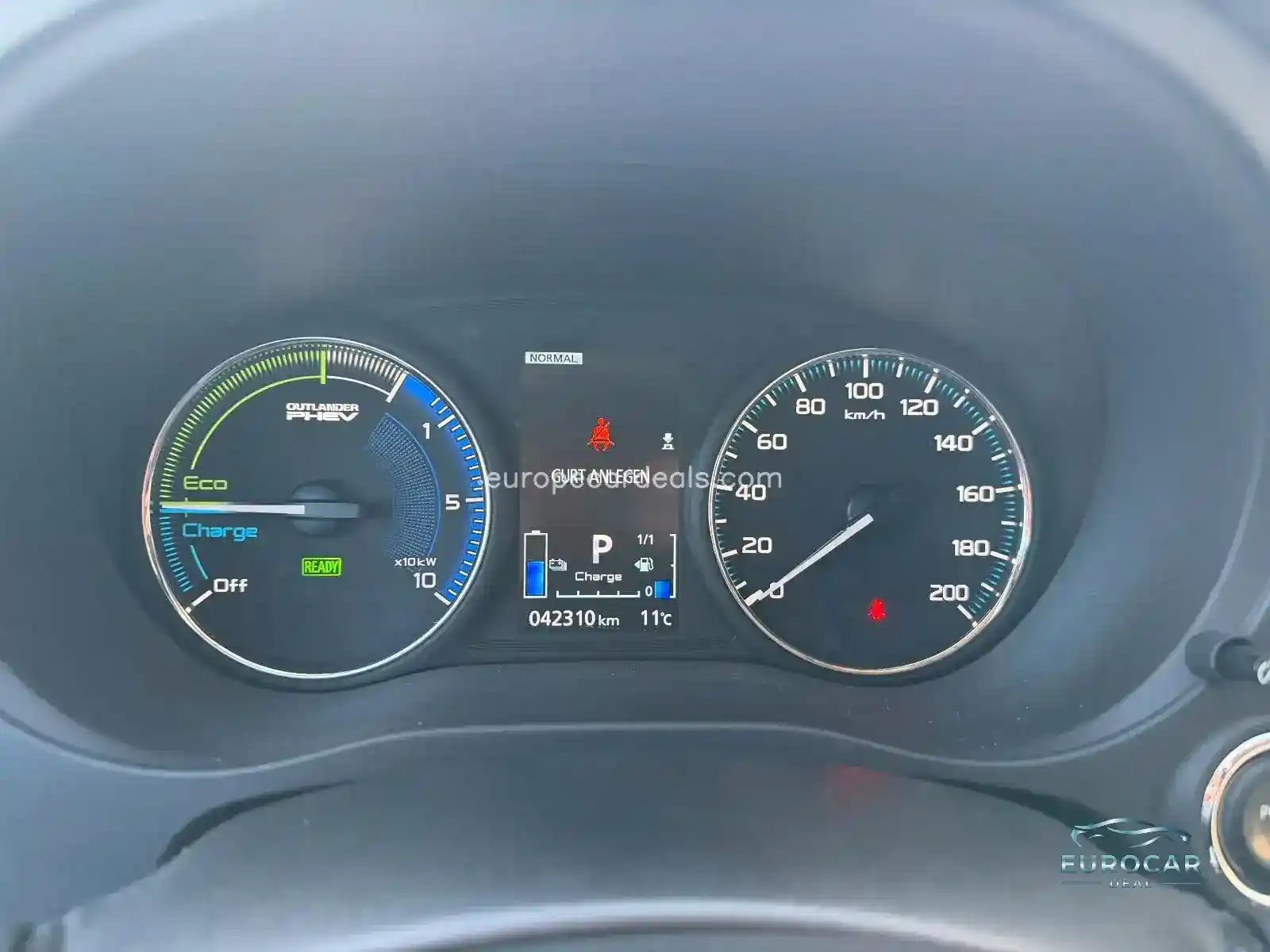 Mitsubishi Plug-in Hybrid Outlander