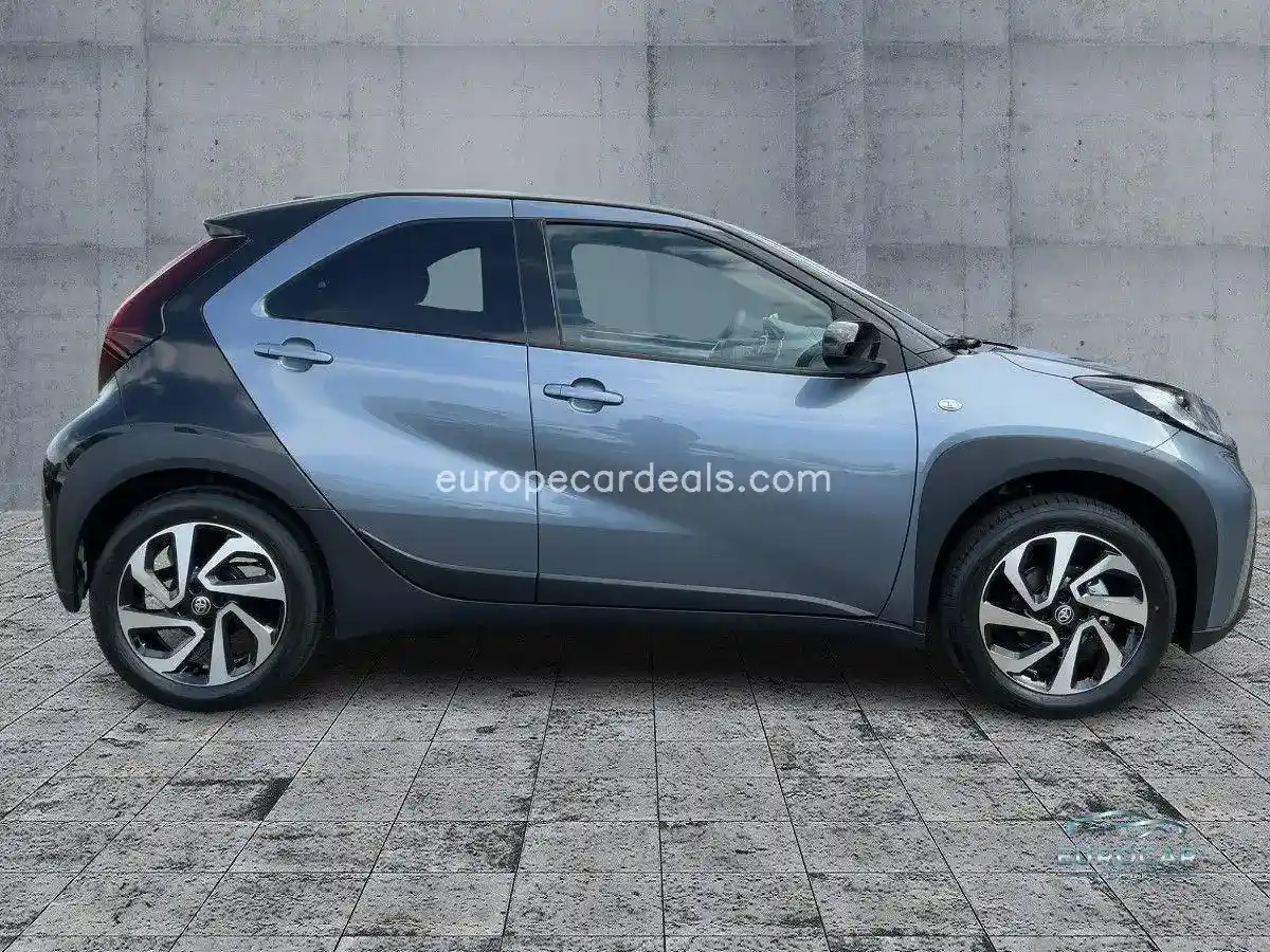 Toyota Aygo (X)