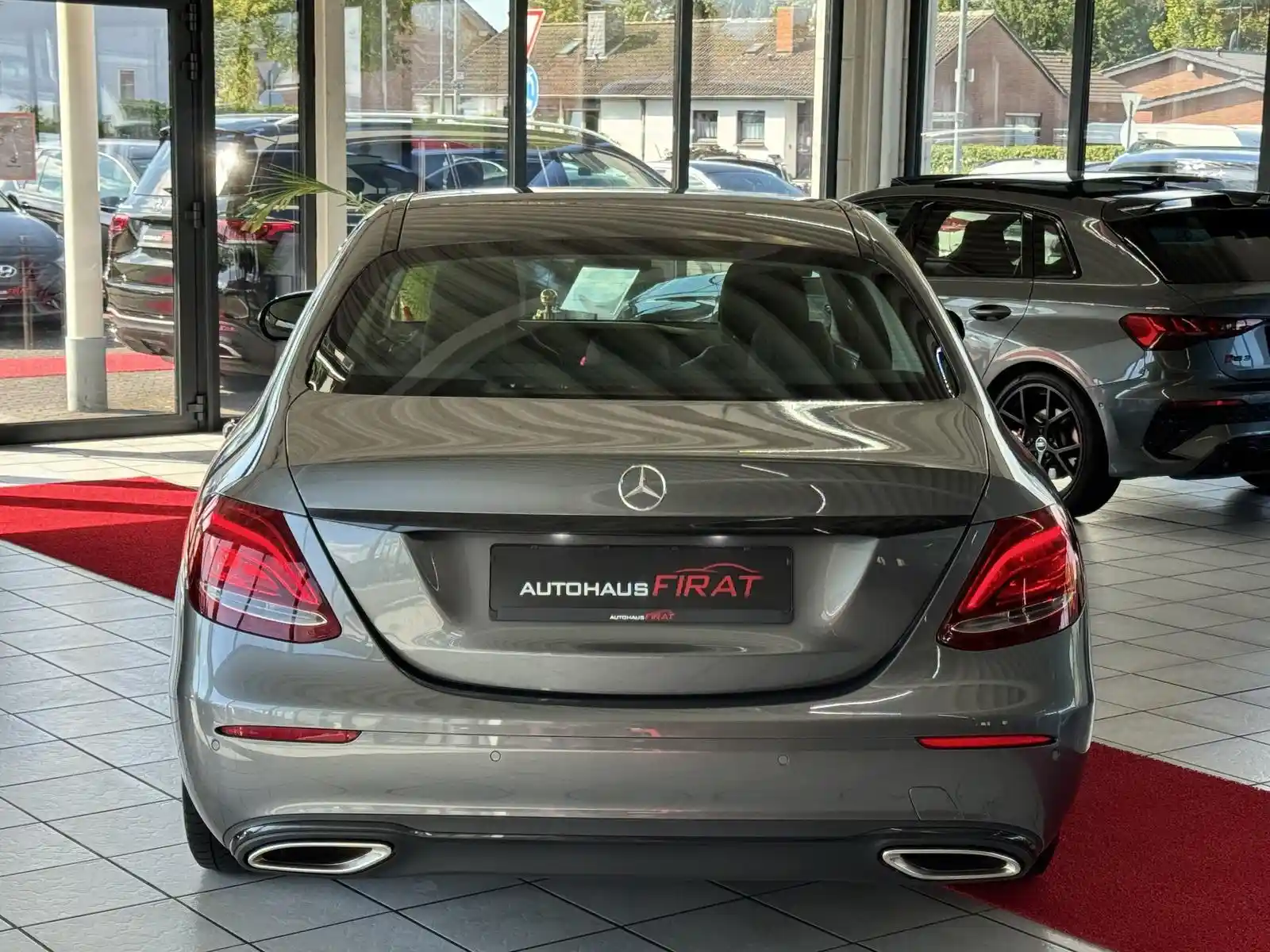 Mercedes-Benz E 250