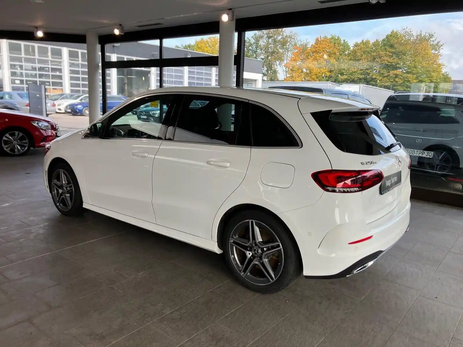 Mercedes-Benz B 250