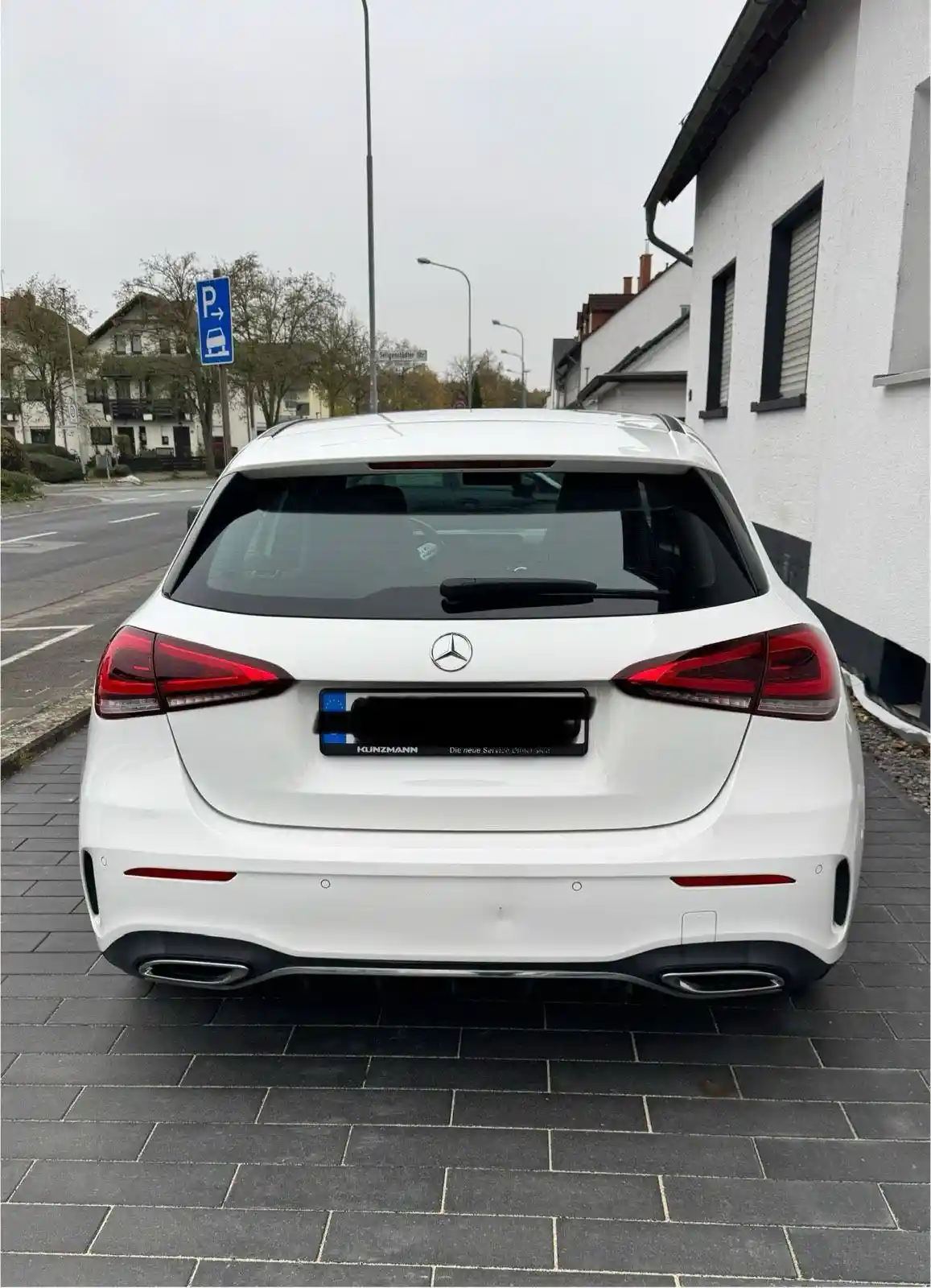 Mercedes-Benz A 200