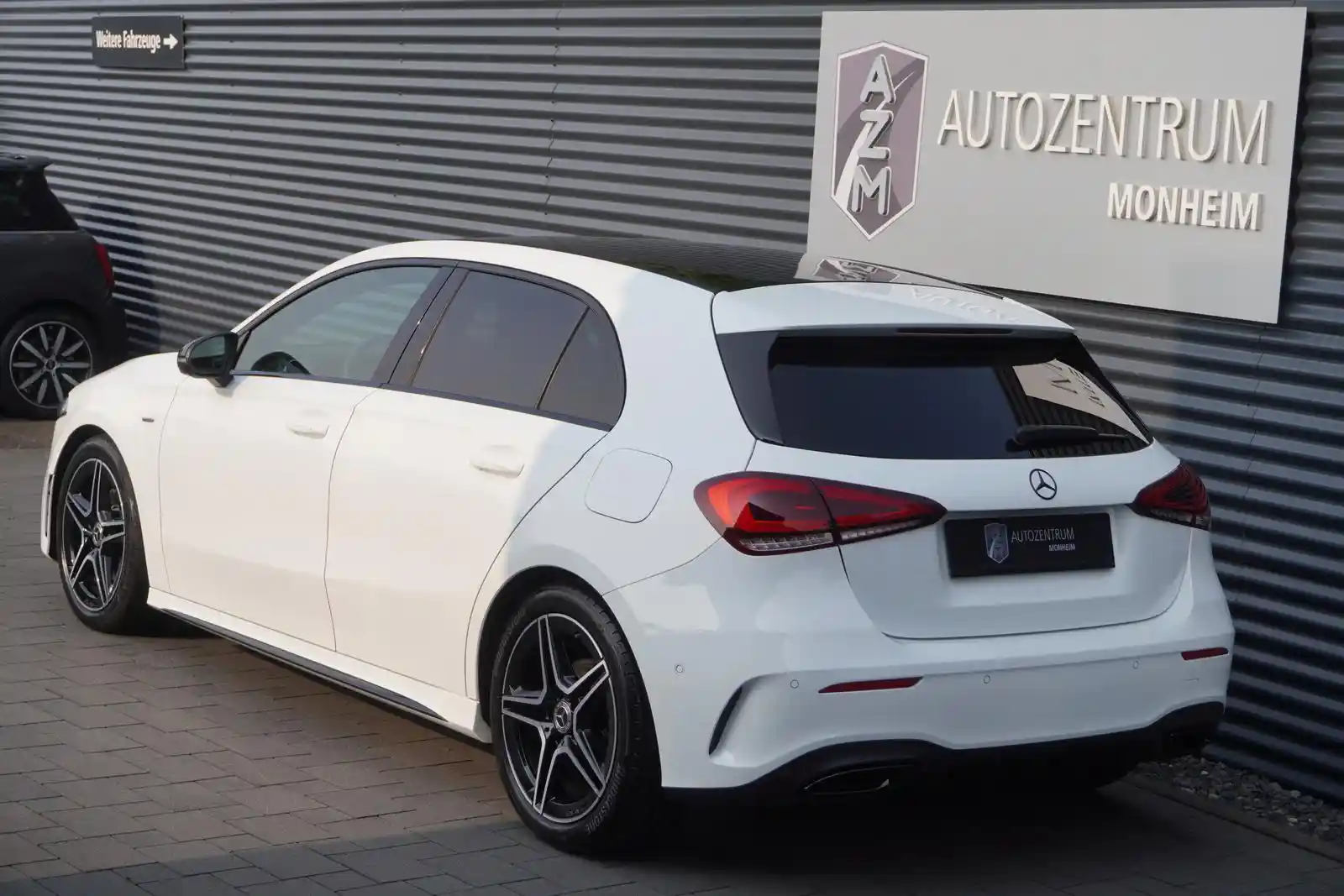 Mercedes-Benz A 200