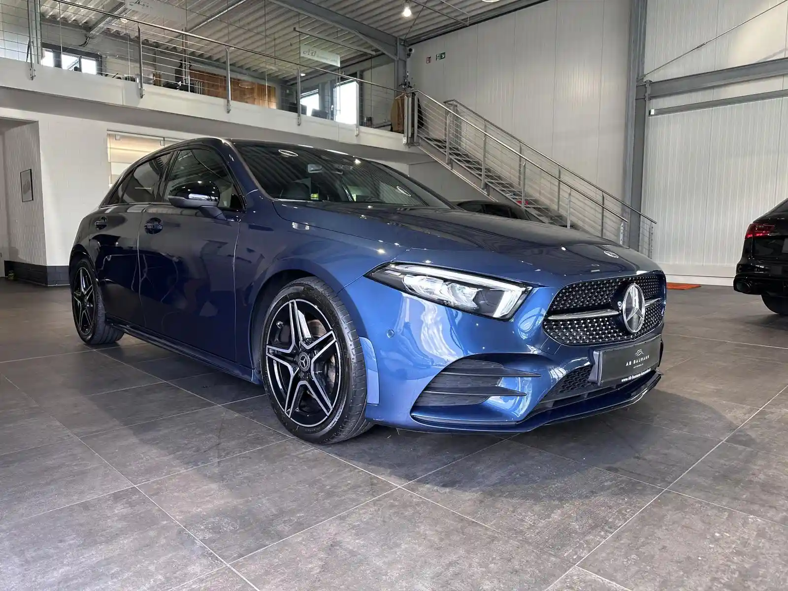 Mercedes-Benz A 220