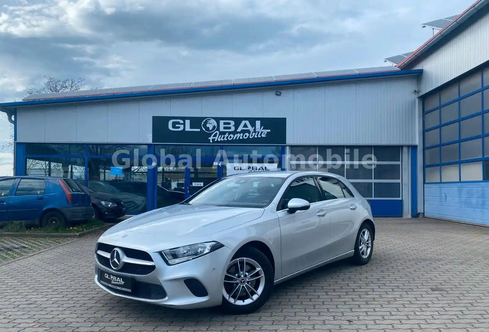 Mercedes-Benz A 200