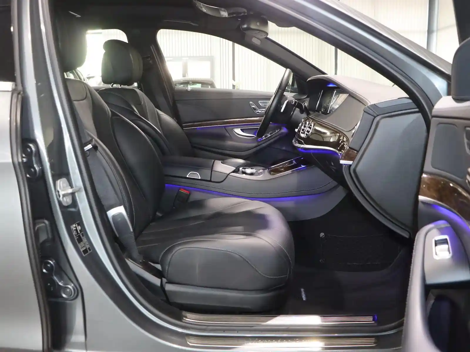Mercedes-Benz S 400