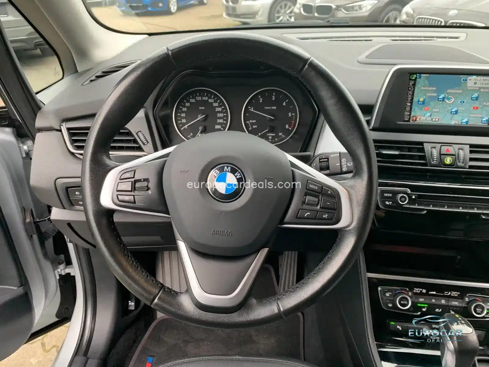 BMW 220