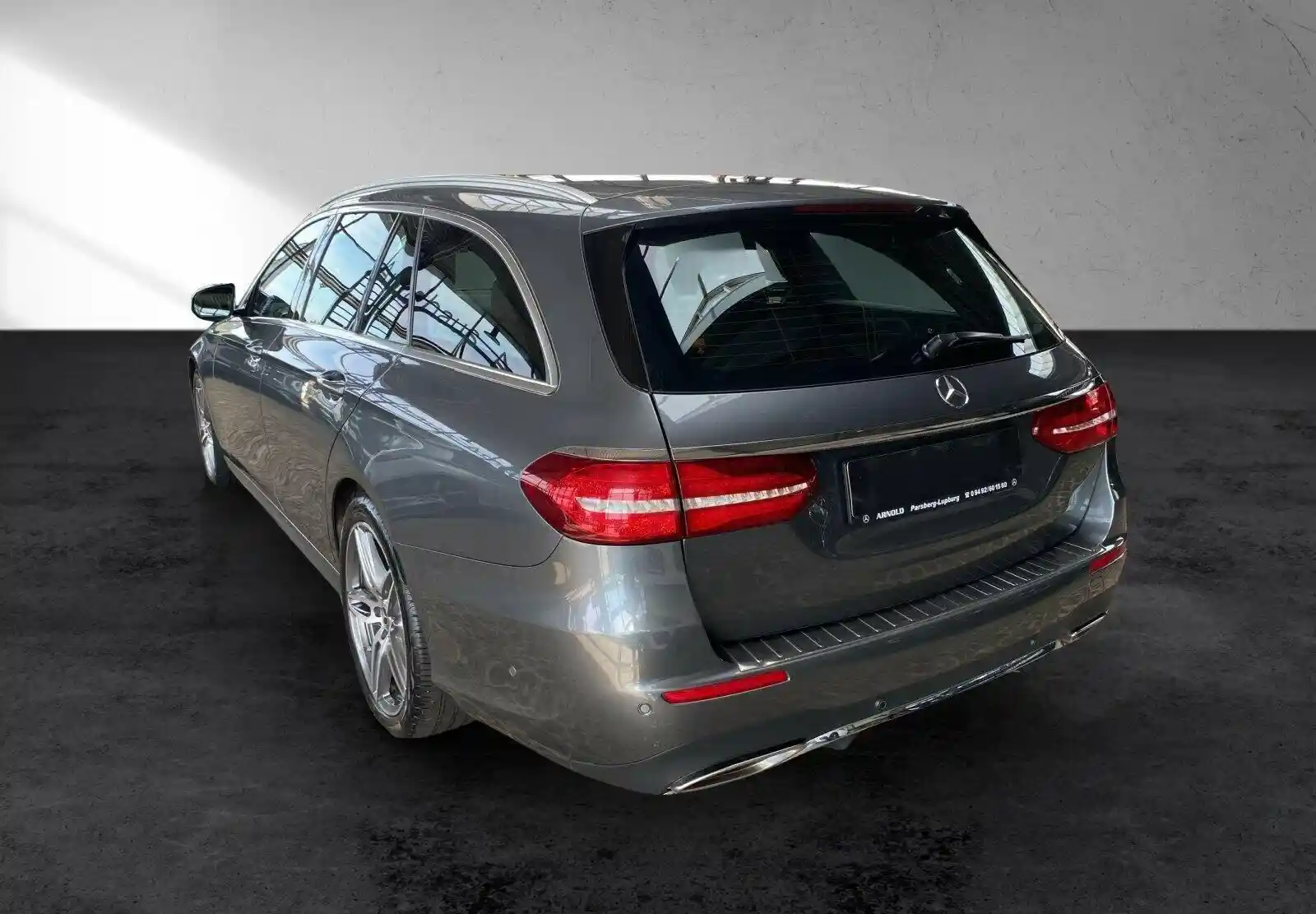 Mercedes-Benz E 200