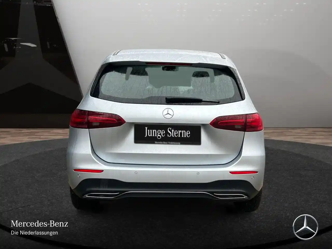 Mercedes-Benz B 200