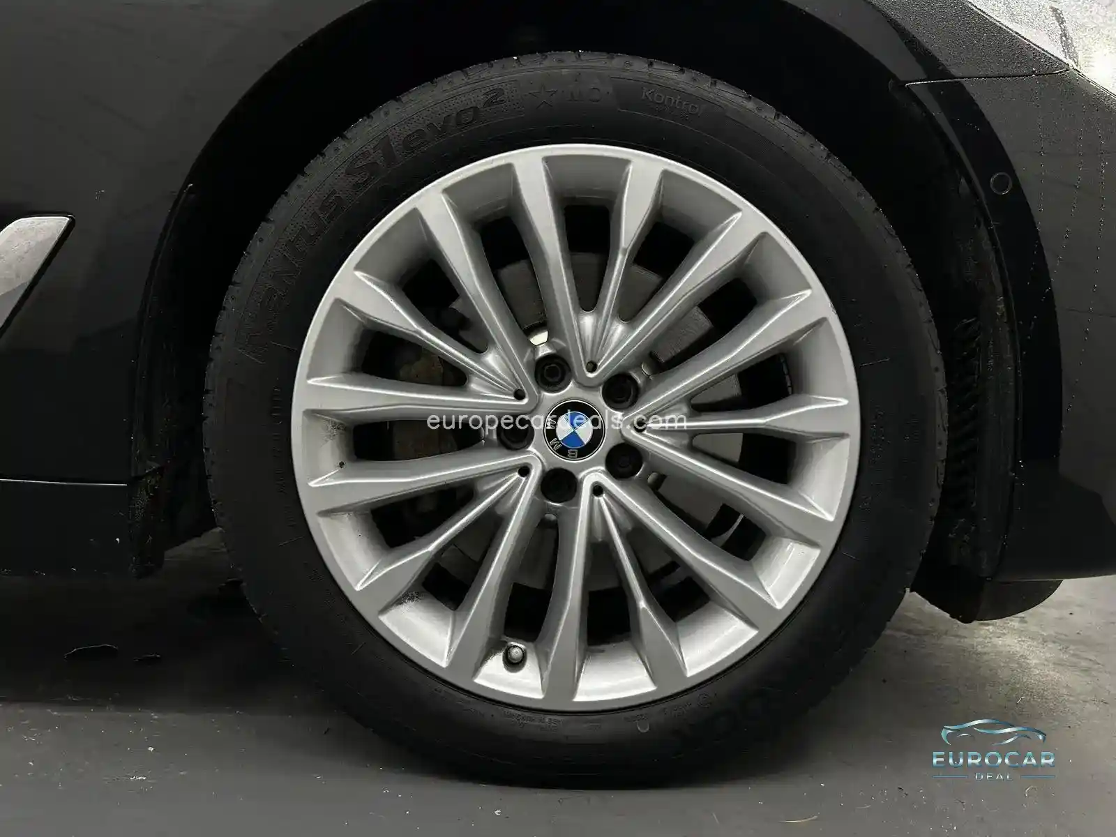 BMW 530