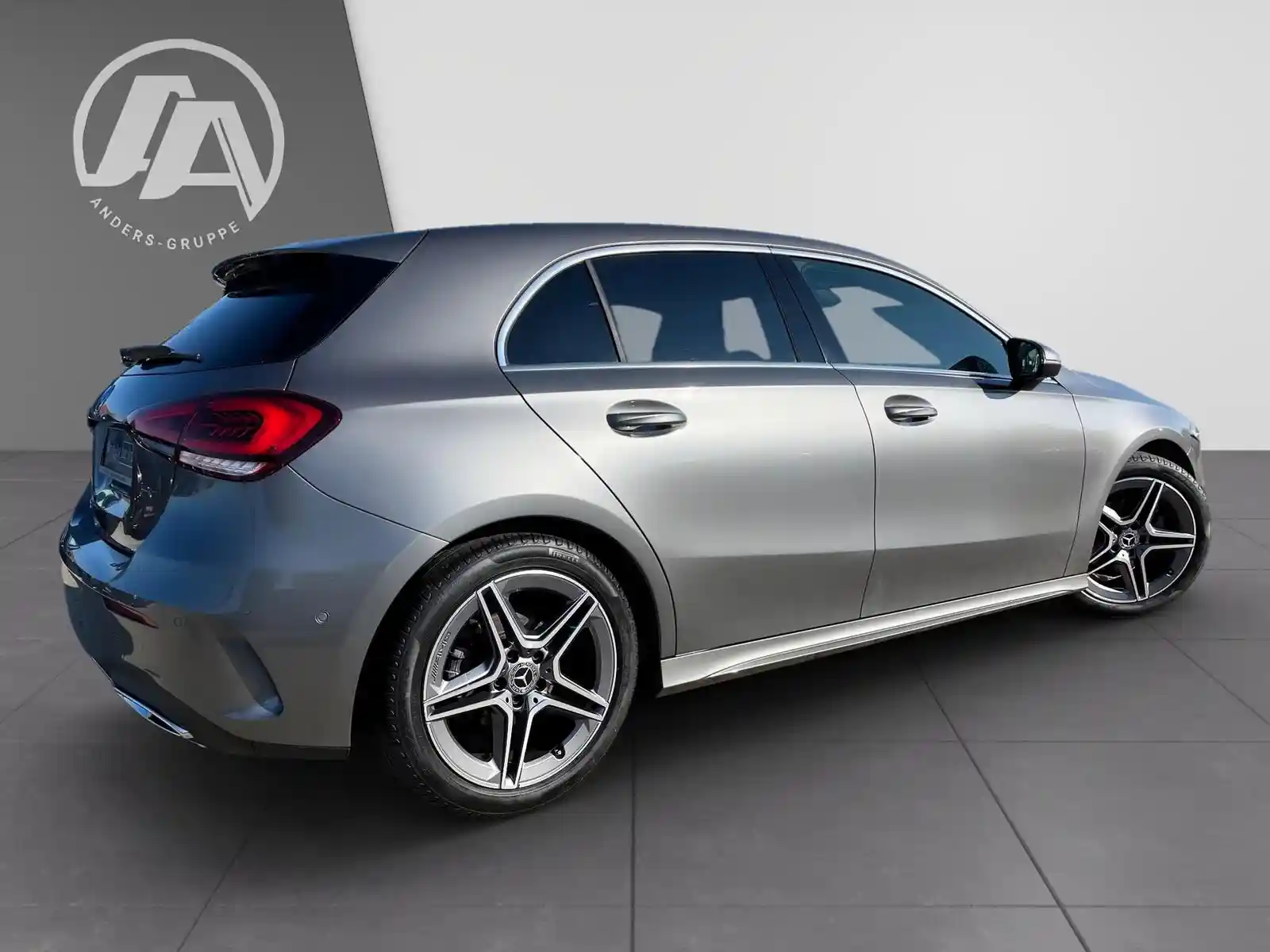 Mercedes-Benz A 180