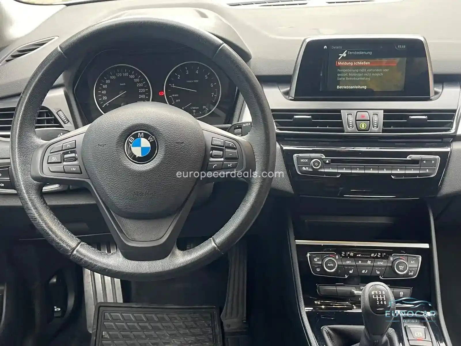 BMW 218