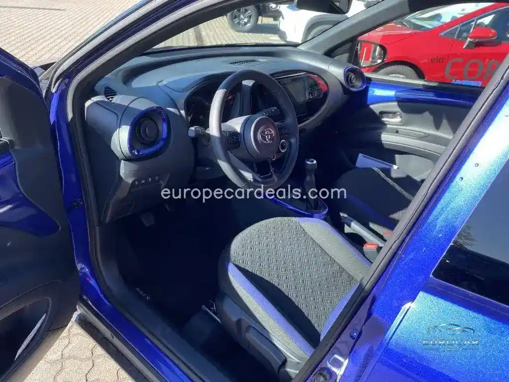 Toyota Aygo (X)