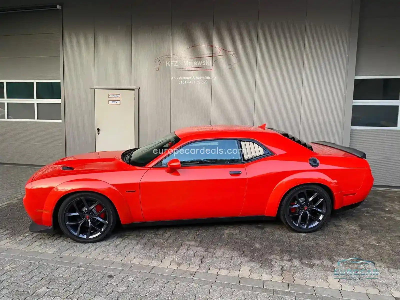 Dodge Challenger