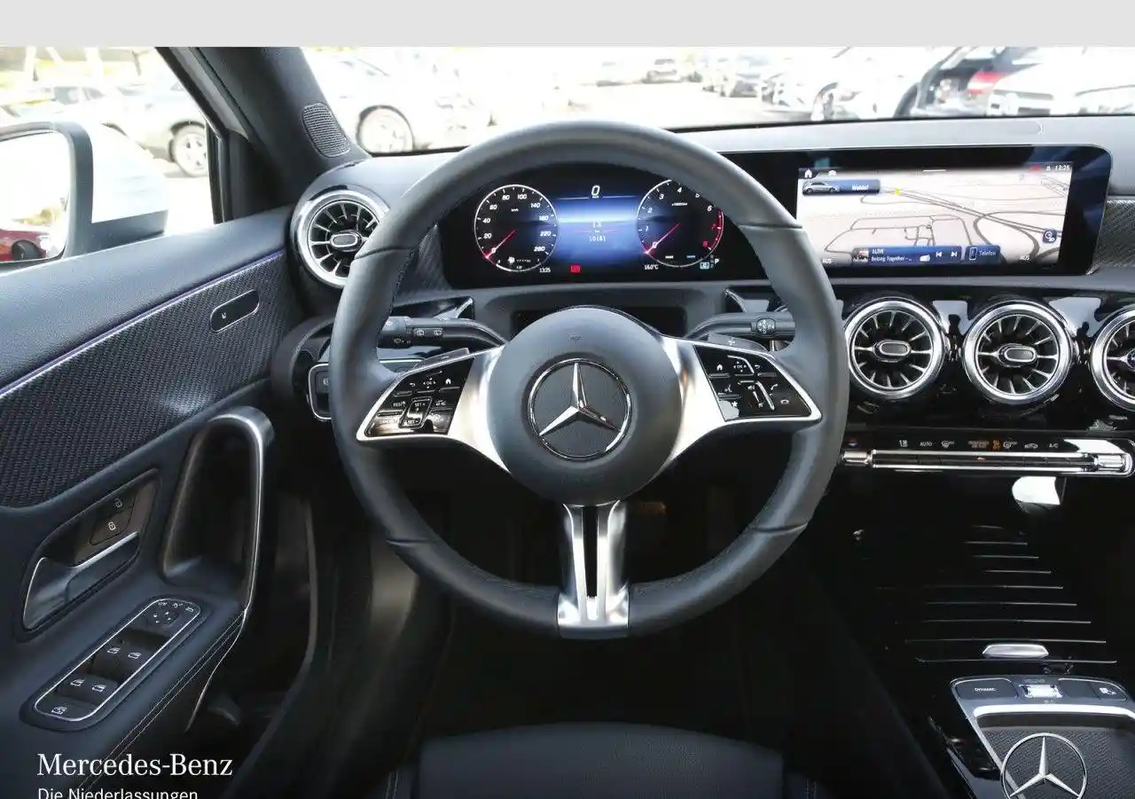 Mercedes-Benz A 180