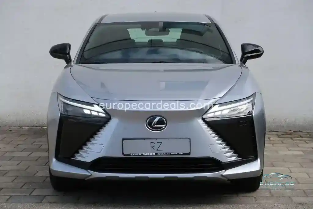 Lexus RZ