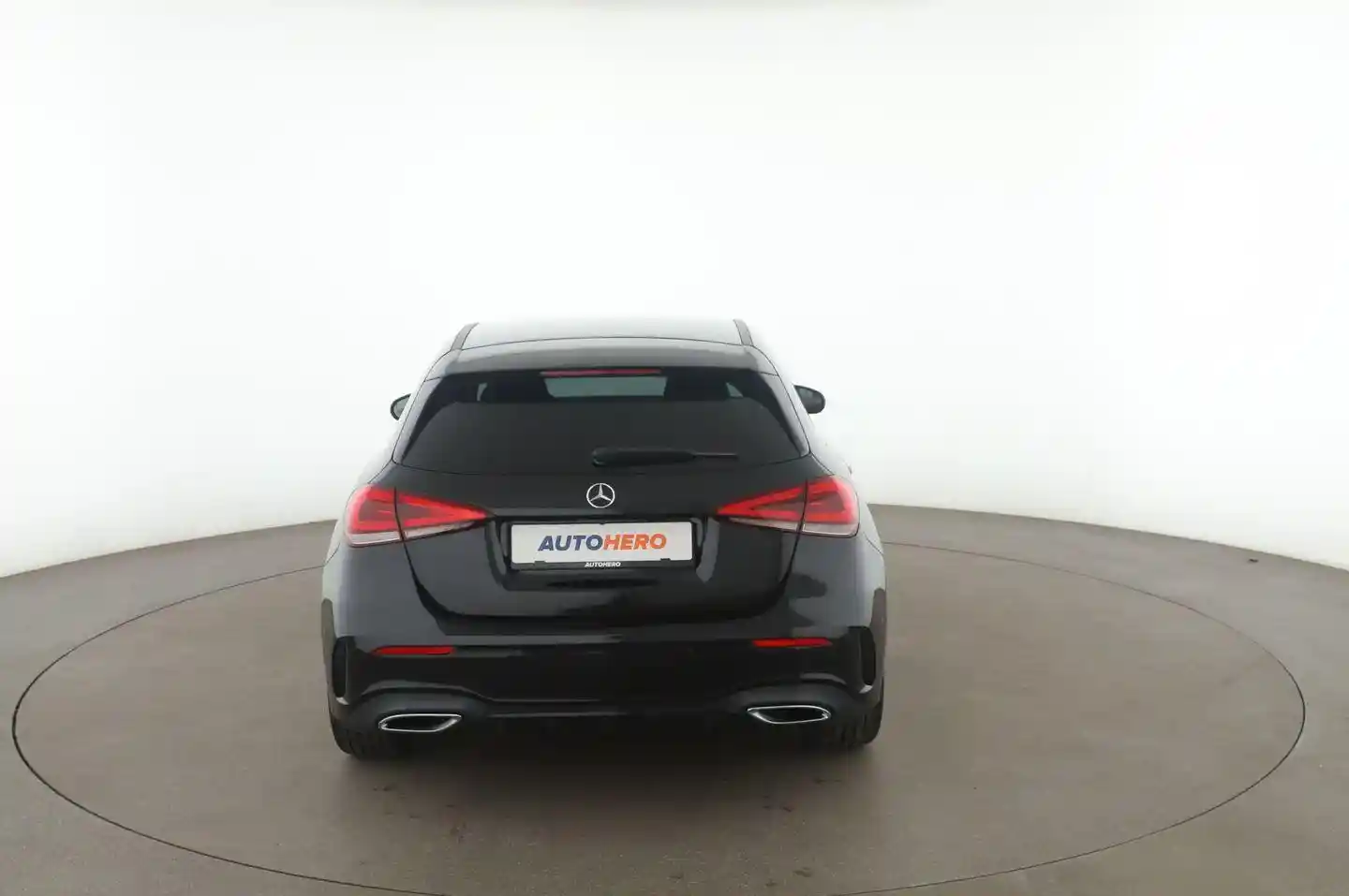 Mercedes-Benz A 220