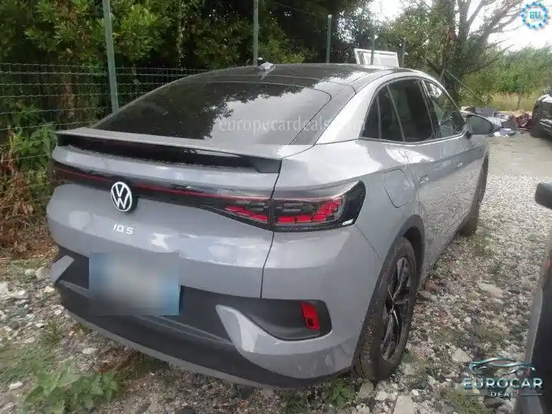 Volkswagen ID.5