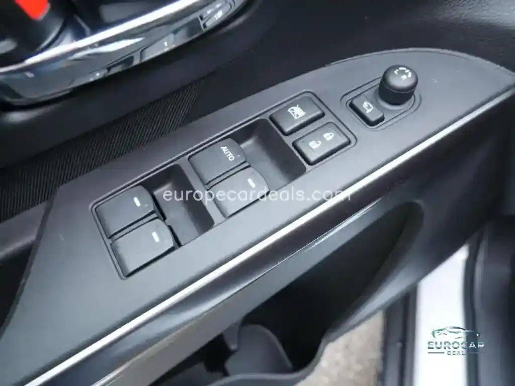 Suzuki (SX4) S-Cross