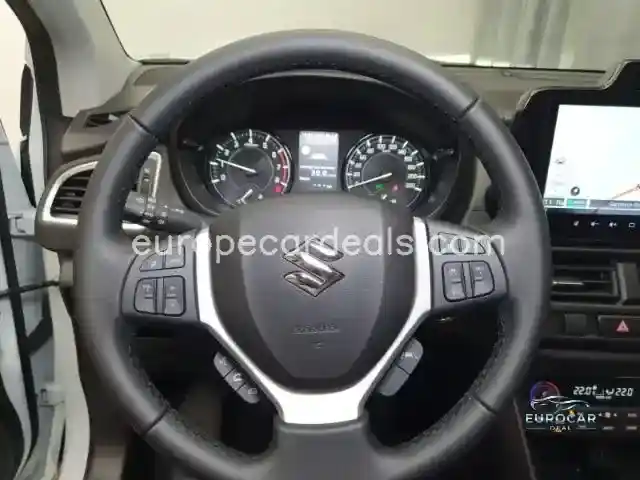 Suzuki (SX4) S-Cross