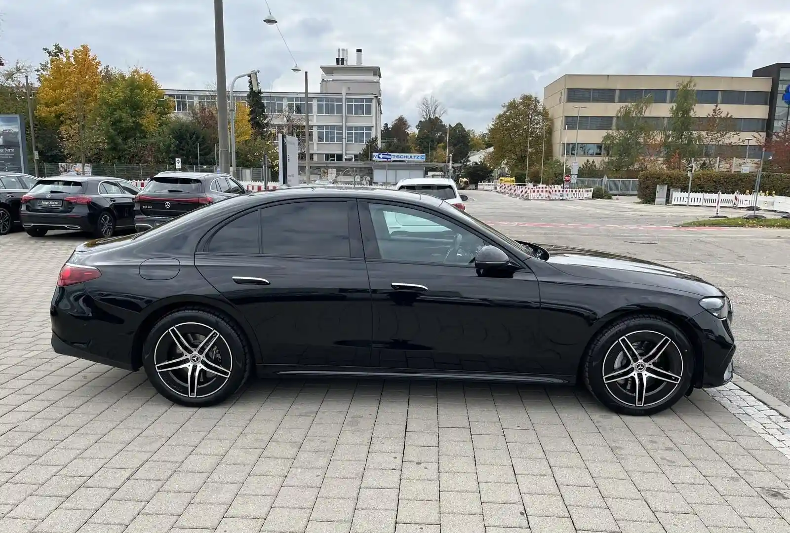 Mercedes-Benz E 300
