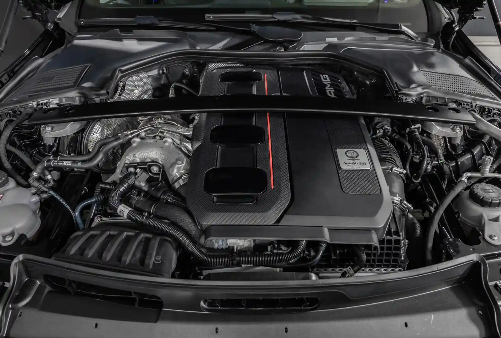 Mercedes-Benz C 63 AMG