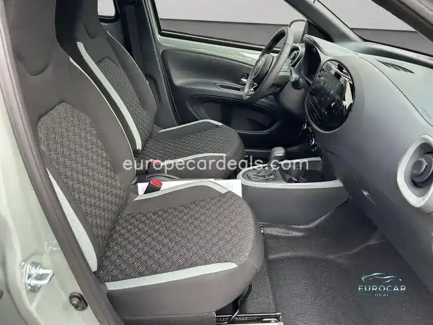 Toyota Aygo (X)