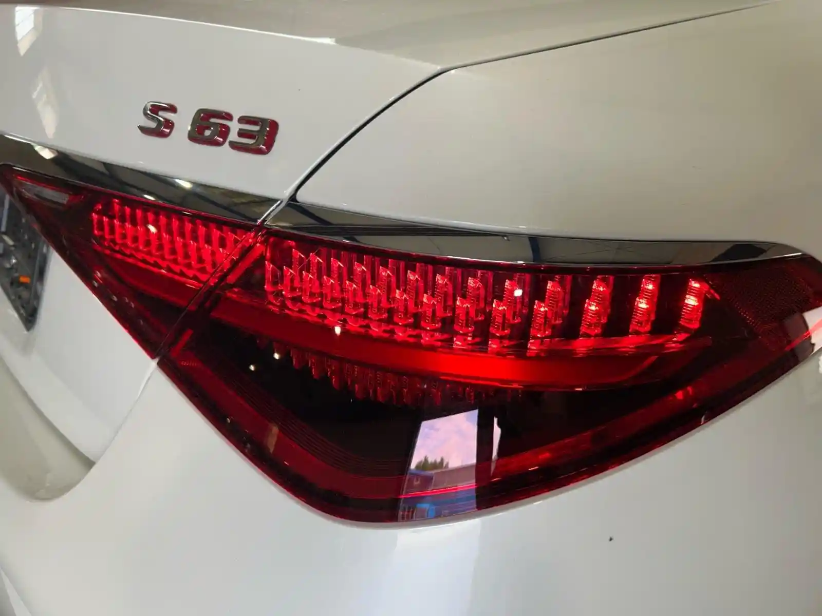 Mercedes-Benz S 63 AMG