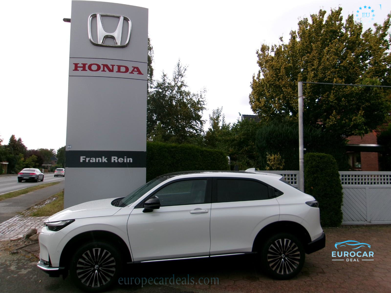 Honda e